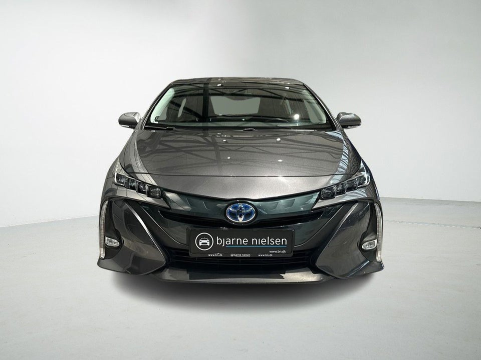 Toyota Prius 1,8 Plug-in Hybrid H3 MDS 5d