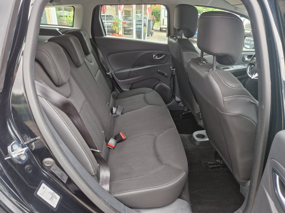 Renault Clio IV 0,9 TCe 90 Expression Sport Tourer 5d