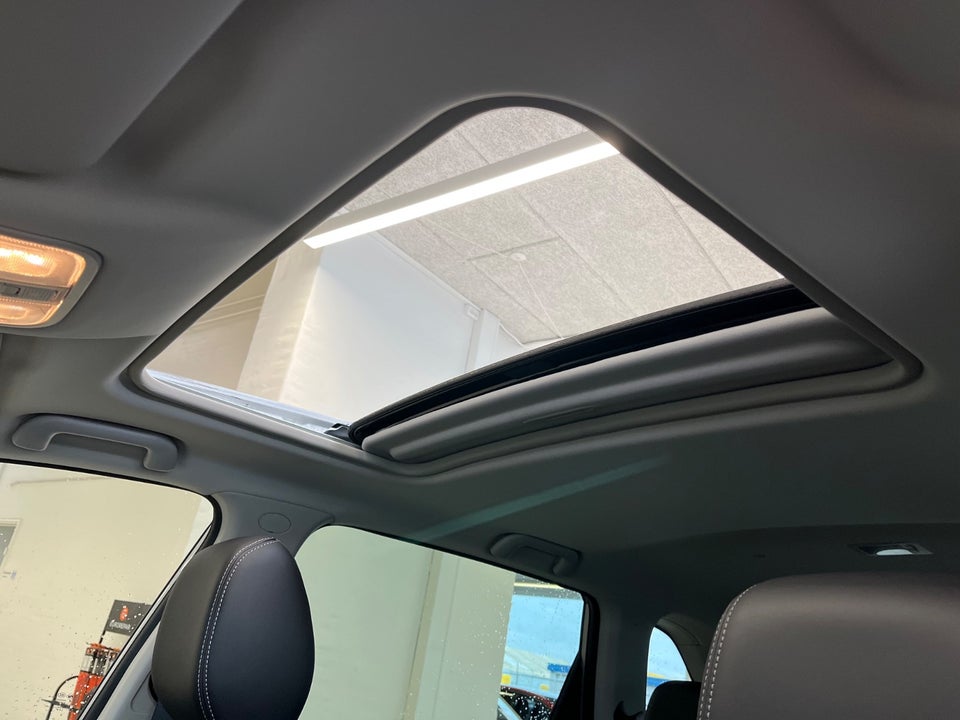 Navor E5 1,5 PHEV Rock 5d