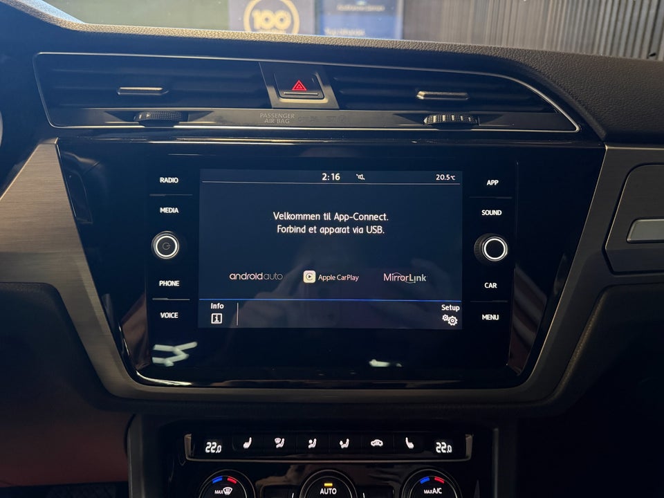 VW Touran 1,6 TDi 115 Comfortline Connect DSG 7prs 5d