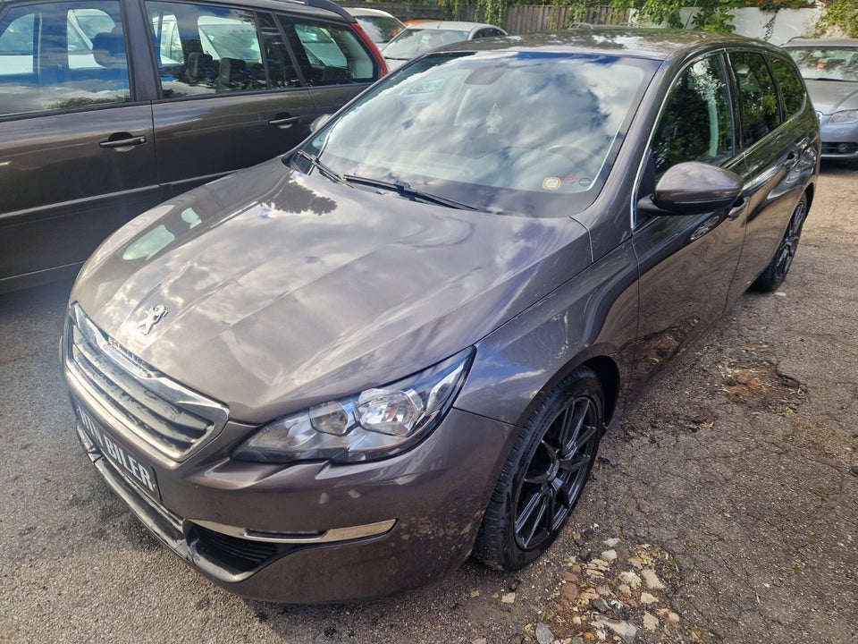 Peugeot 308 1,6 BlueHDi 120 Active SW 5d