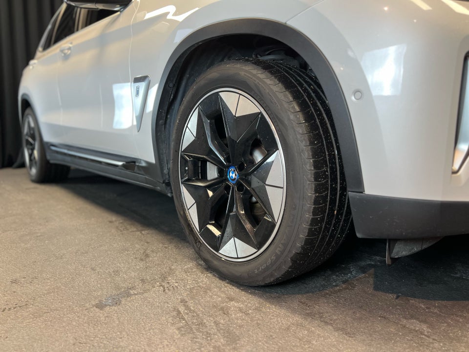 BMW iX3 Charged Plus 5d