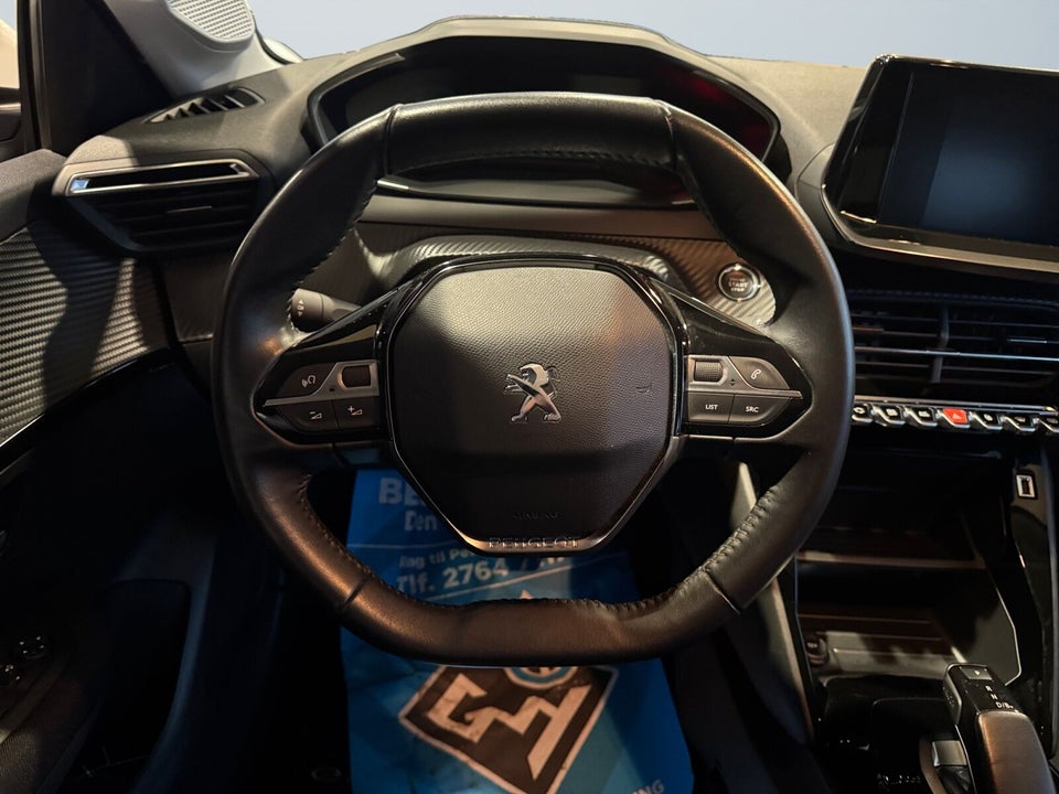 Peugeot e-208 50 Active 5d