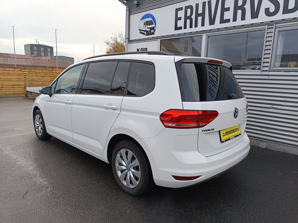 VW Touran 1,6 TDi 110 Comfortline Van 5d