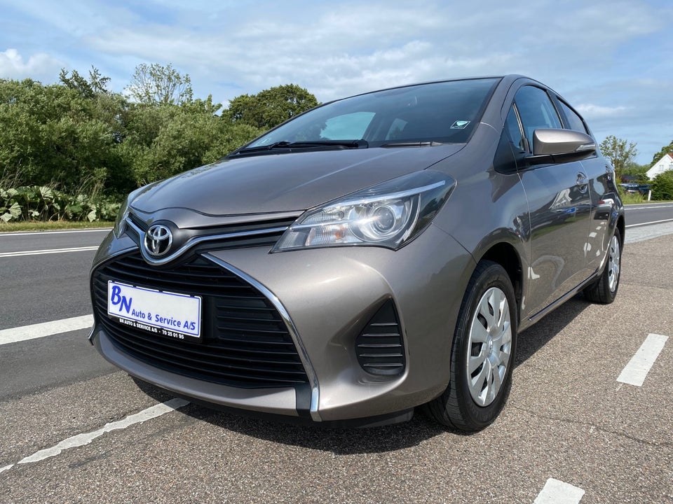 Toyota Yaris 1,3 VVT-i T2 Komfort 5d