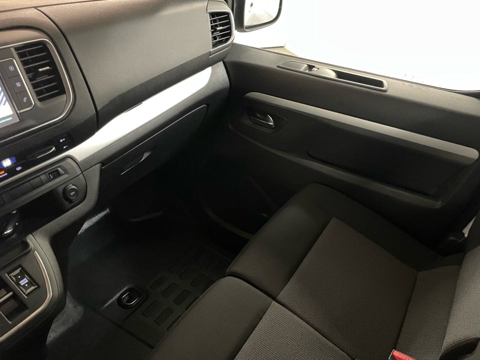 Citroën ë-Jumpy 75 L2 BaseLine