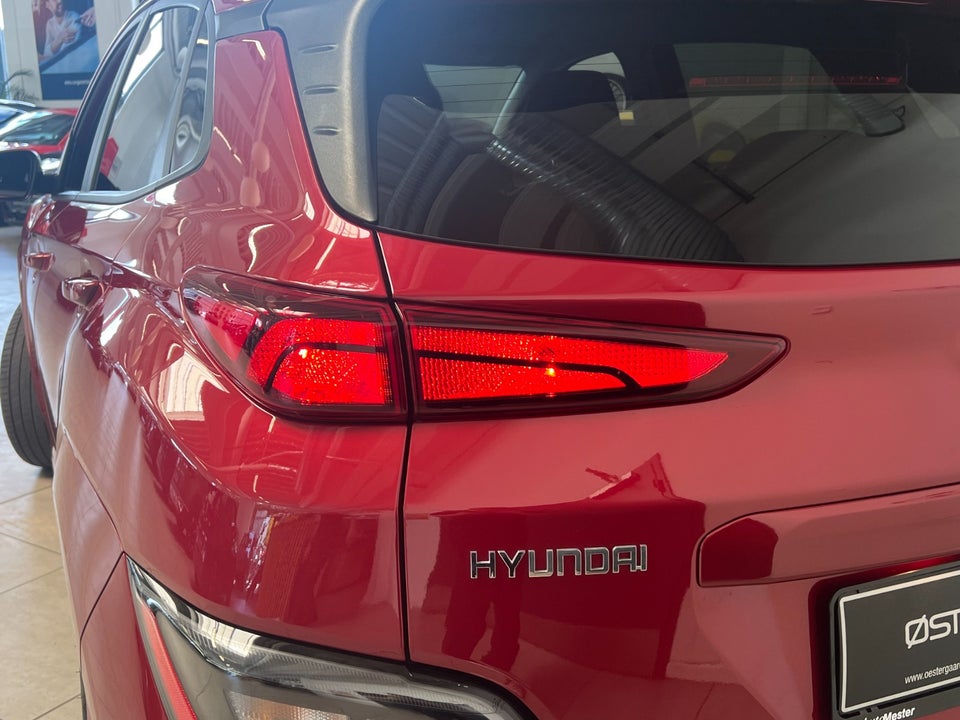 Hyundai Kona 64 EV Essential 5d