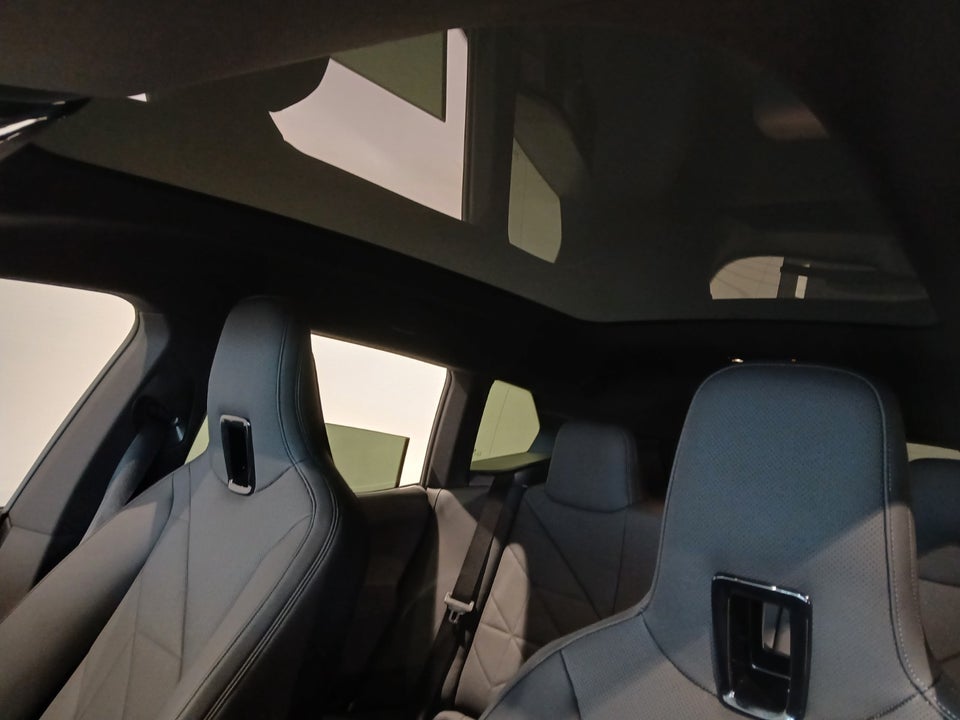 BMW iX xDrive40 Fully Charged 5d