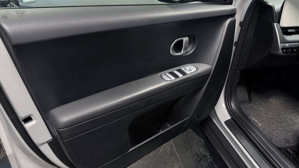 Hyundai Ioniq 5 73 Dynamiq 5d