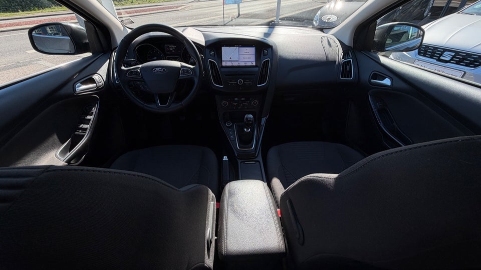 Ford Focus 1,0 SCTi 125 Titanium 5d