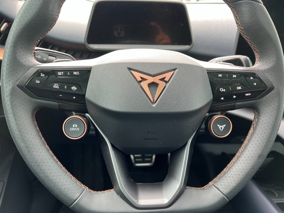Cupra Tavascan 77 Adrenaline 5d