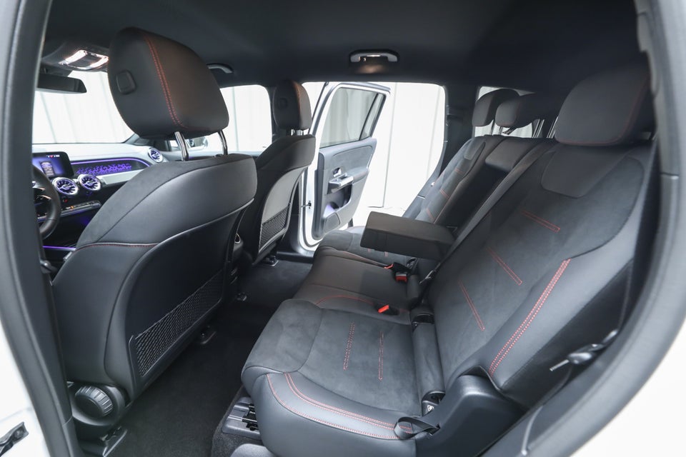 Mercedes EQB250+ AMG Advance 5d