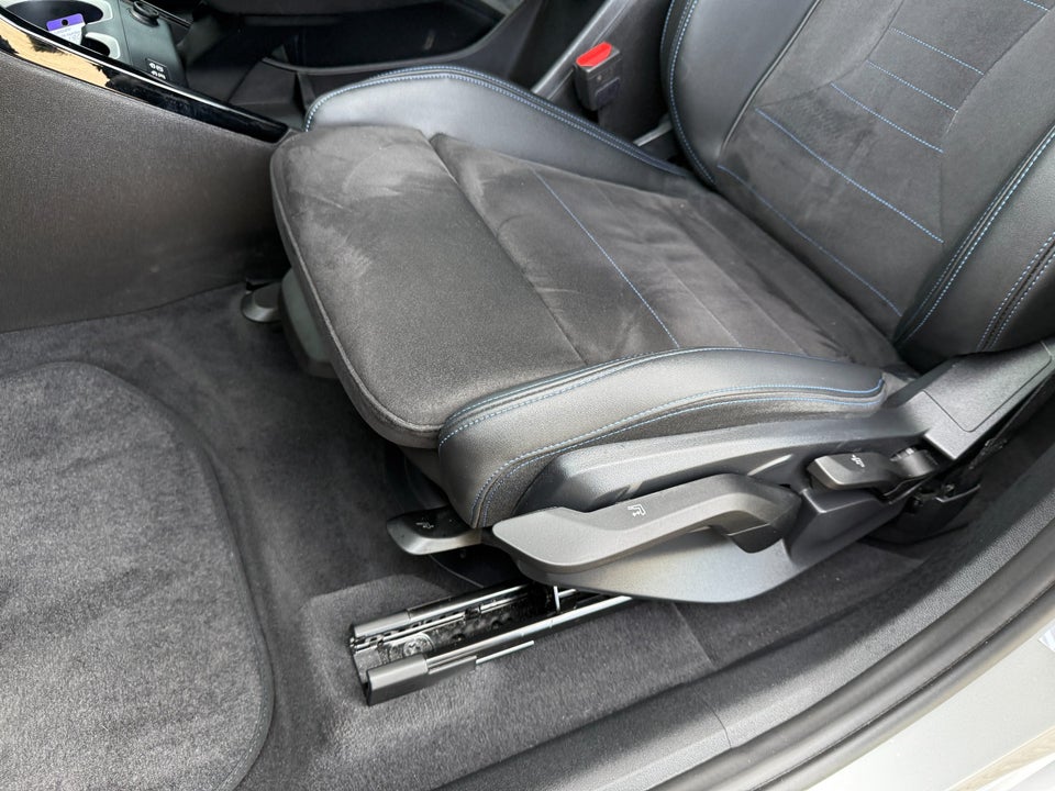 BMW iX1 eDrive20 M-Sport 5d