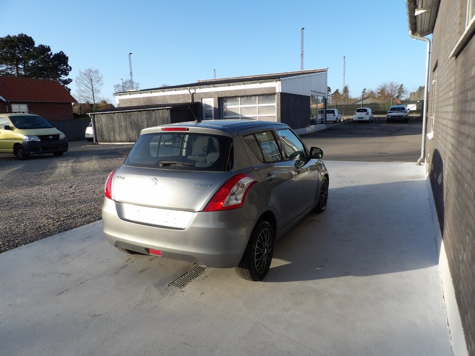 Suzuki Swift 1,3 DDiS GL ECO+ 5d