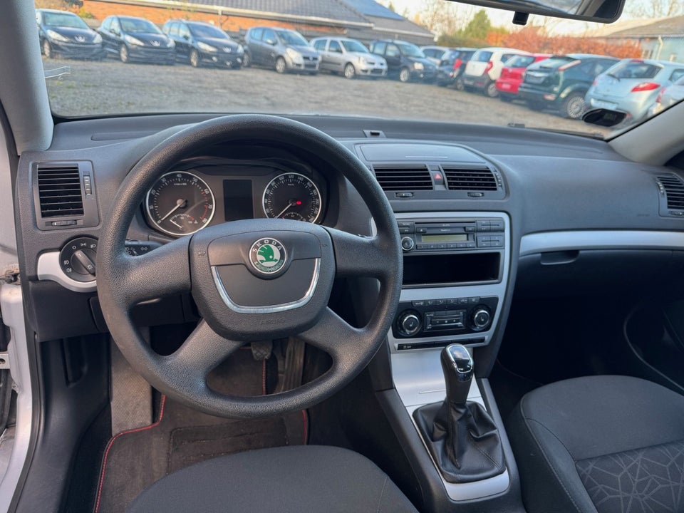 Skoda Octavia 1,2 TSi 105 Ambiente Combi 5d