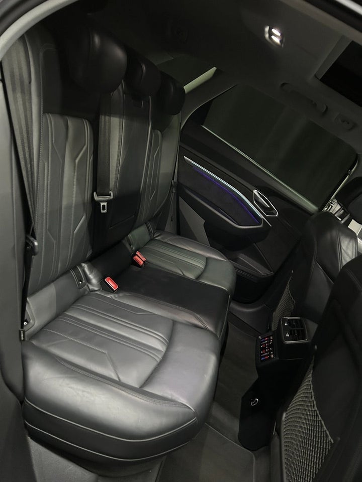 Audi e-tron 55 Advanced quattro 5d