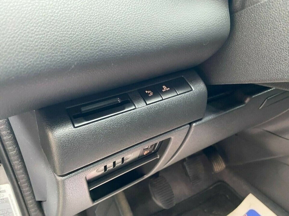 Peugeot 5008 2,0 HDi 150 Style Van 5d