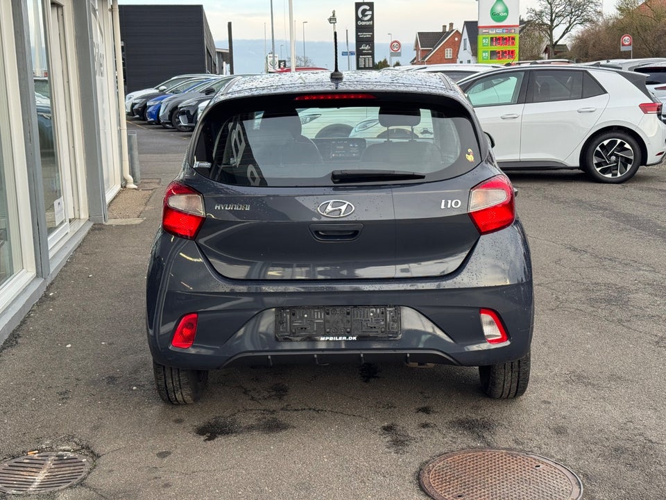 Hyundai i10 1,0 MPi Essential 5d