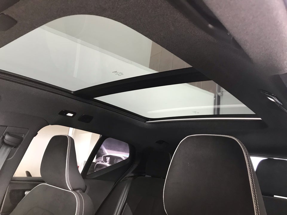 Volvo XC40 P6 ReCharge Ultimate 5d