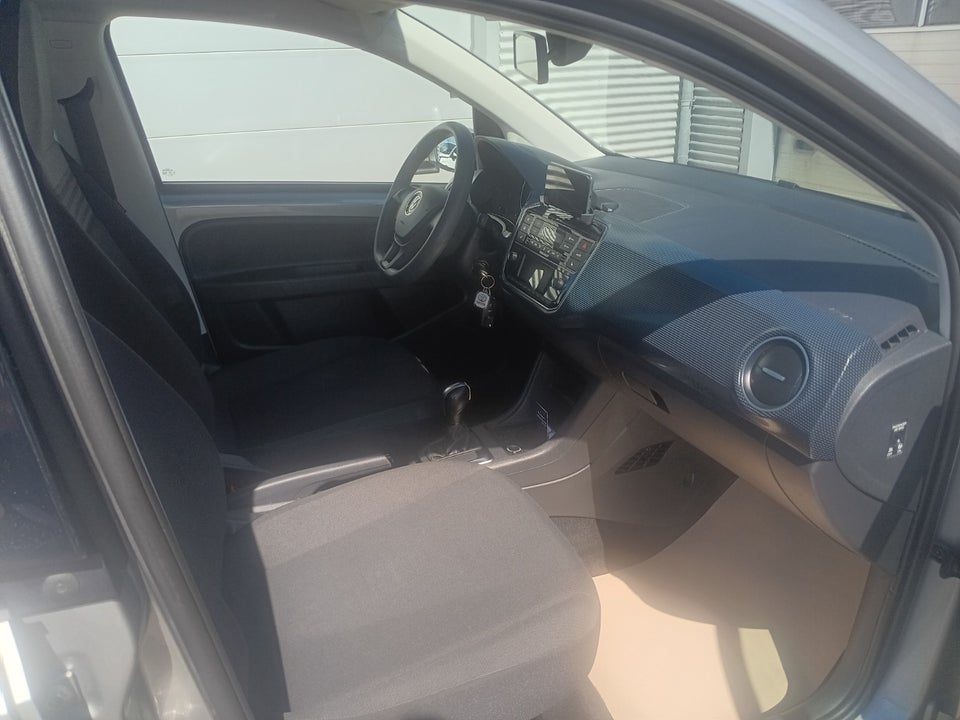 VW e-Up! Move Up! 5d