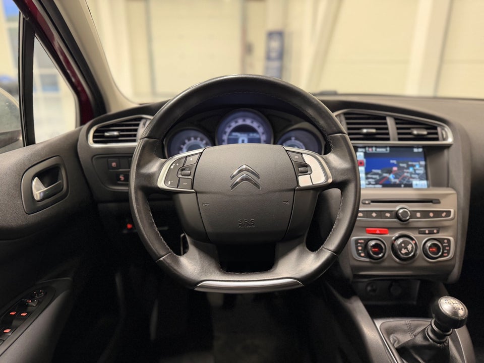 Citroën C4 1,6 e-HDi 115 Seduction 5d