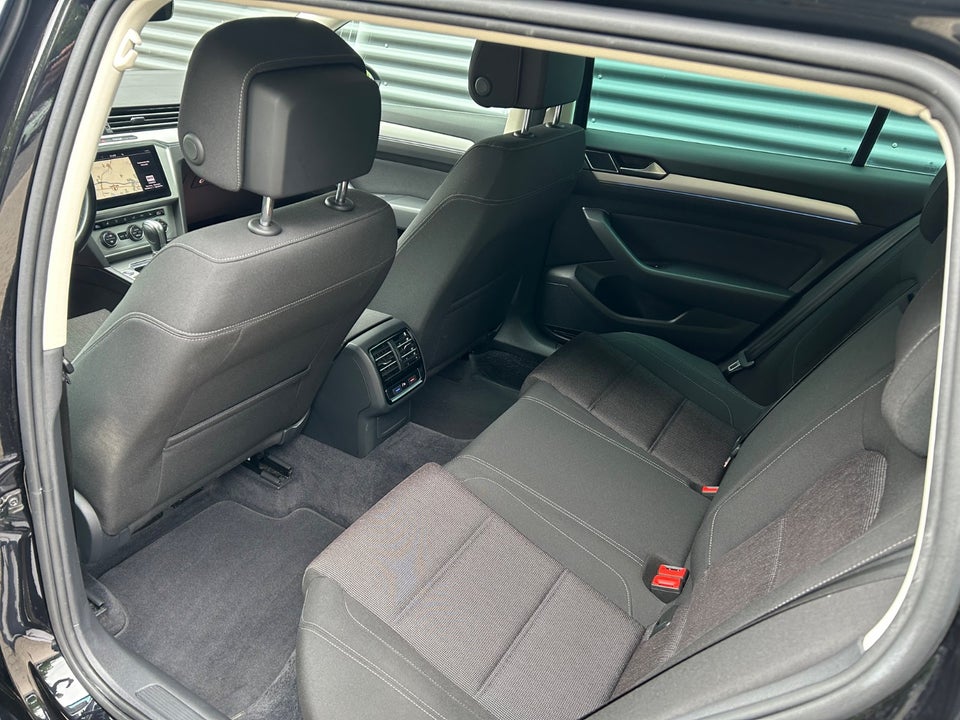 VW Passat 1,8 TSi 180 Comfortline Premium Variant DSG 5d
