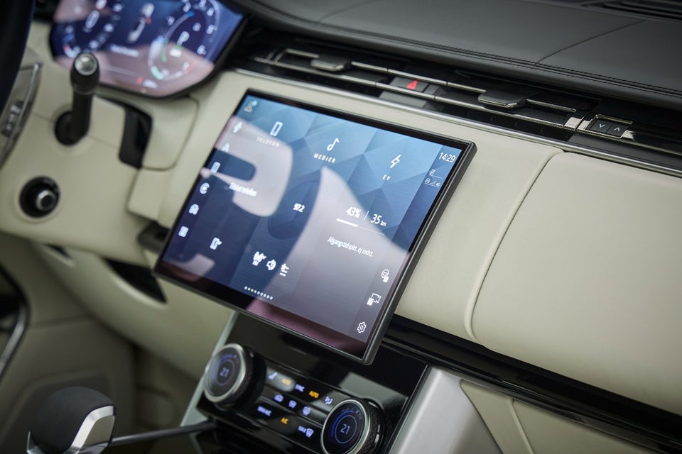 Land Rover Range Rover 3,0 P440e Autobiography aut. LWB 5d