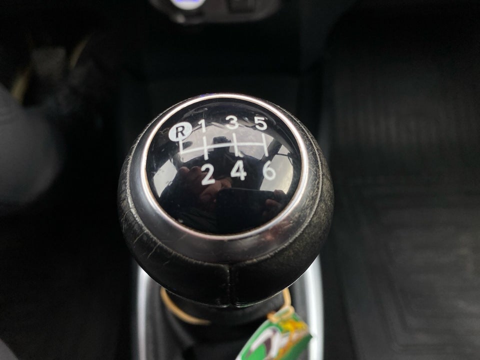 Toyota Yaris 1,5 VVT-i T2 Exclusive 5d