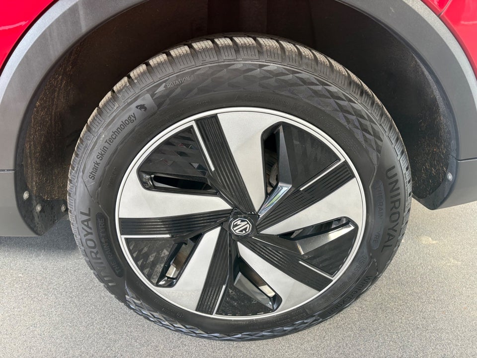 MG ZS 70 Luxury 5d