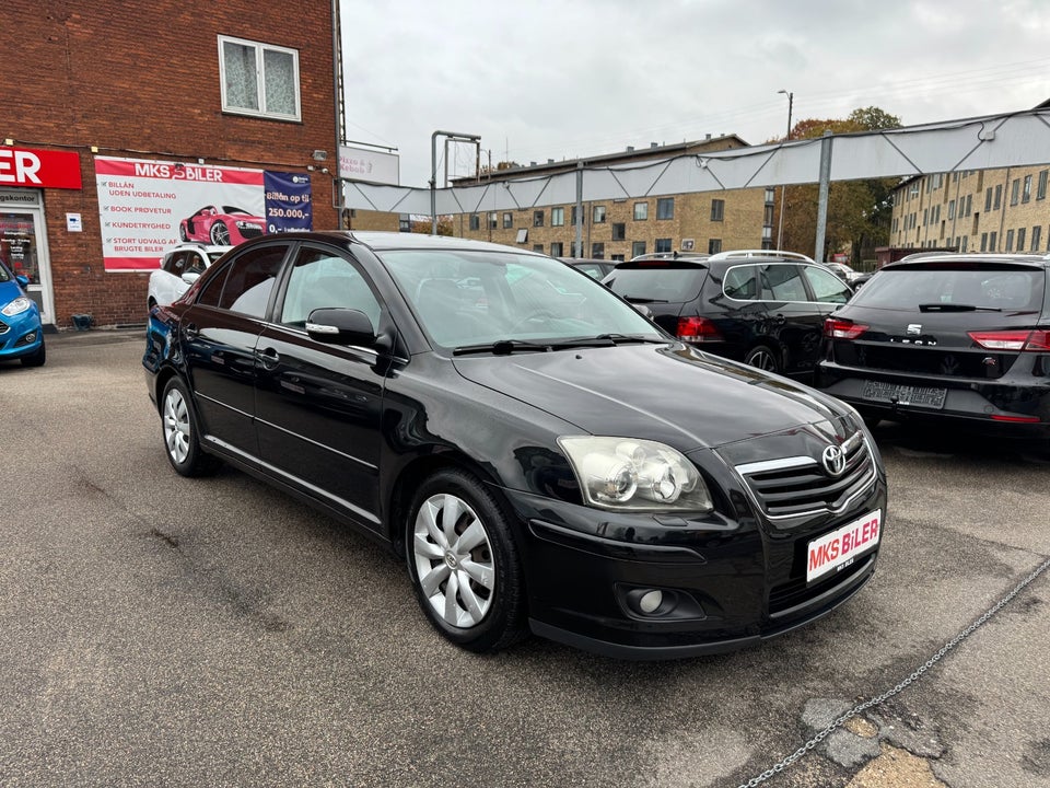 Toyota Avensis 2,0 Sol aut. 4d