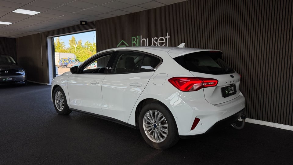 Ford Focus 1,0 EcoBoost Titanium 5d