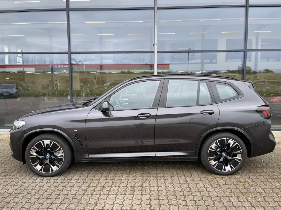 BMW iX3 Charged Plus M-Sport 5d