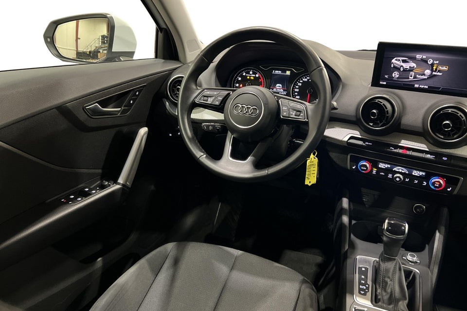 Audi Q2 35 TFSi Prestige S-tr. 5d