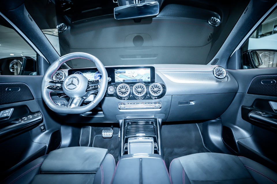 Mercedes EQA250+ AMG Advance Plus 5d