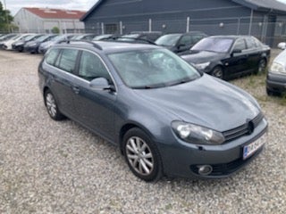 VW Golf VI 1,6 TDi 105 Comfortline Variant BMT 5d