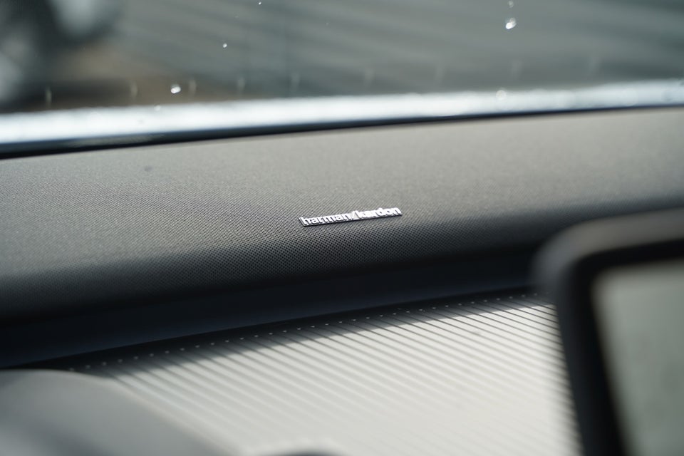 Volvo EX30 Twin Performance Ultra 5d