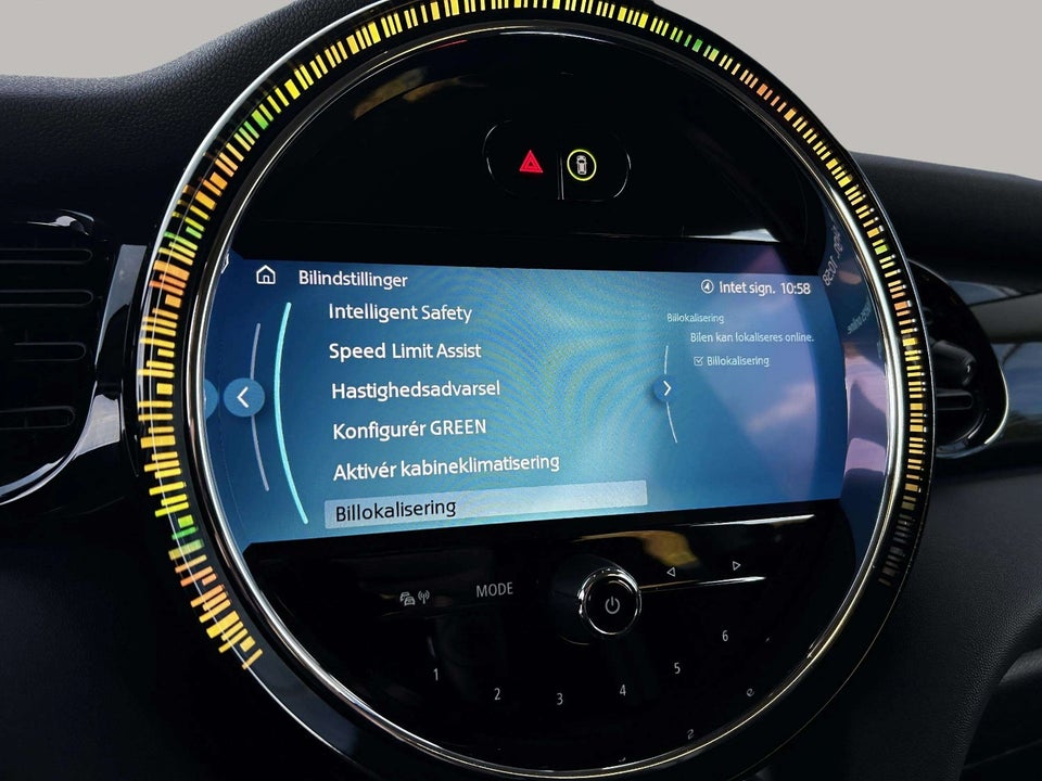 MINI Cooper SE Essential 3d