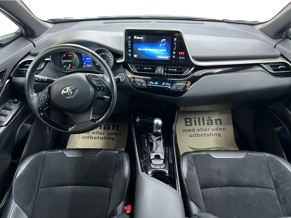 Toyota C-HR 1,8 Hybrid Premium Selected CVT 5d
