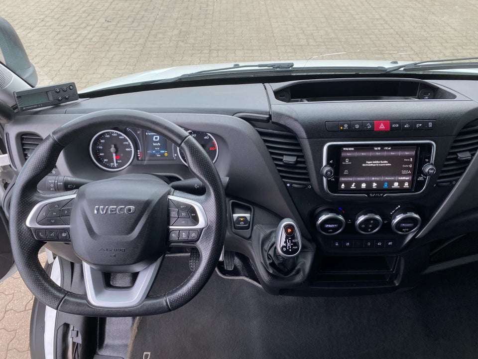 Iveco Daily 3,0 35S18 3750mm Lad AG8