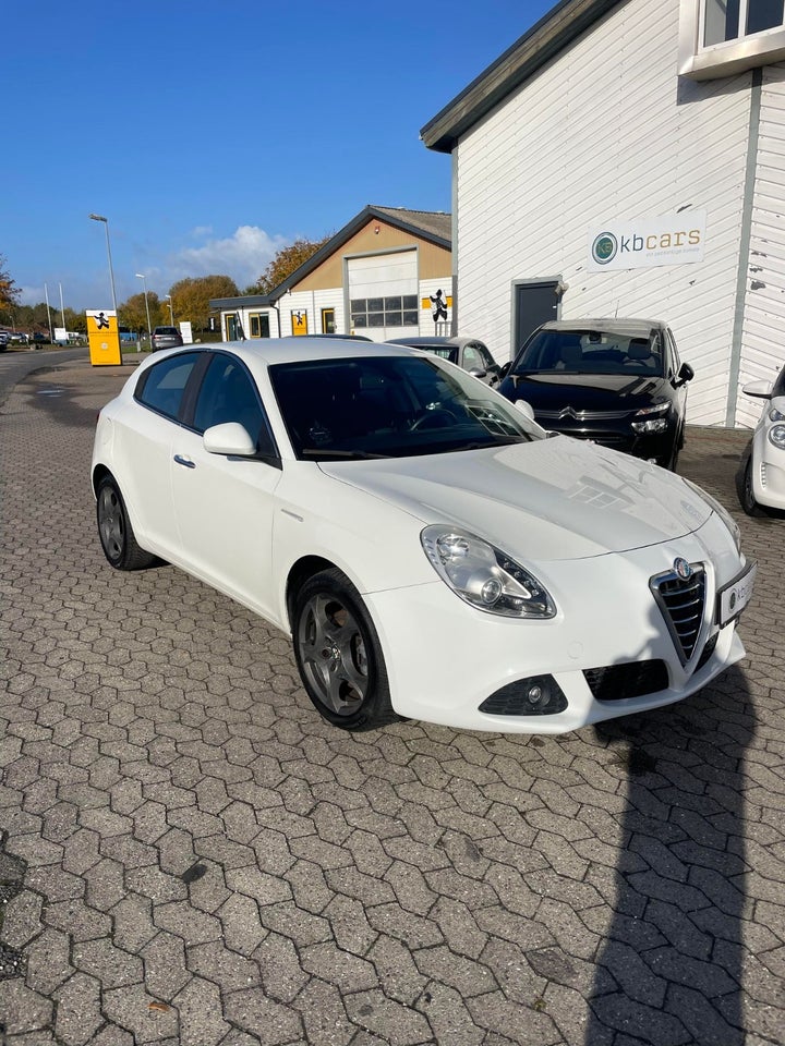 Alfa Romeo Giulietta 1,4 M-Air 170 Distinctive 5d