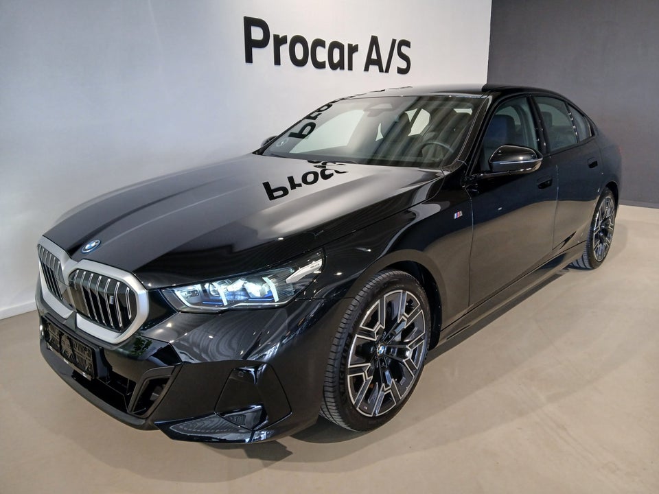 BMW i5 eDrive40 Fully Charged M-Sport 4d