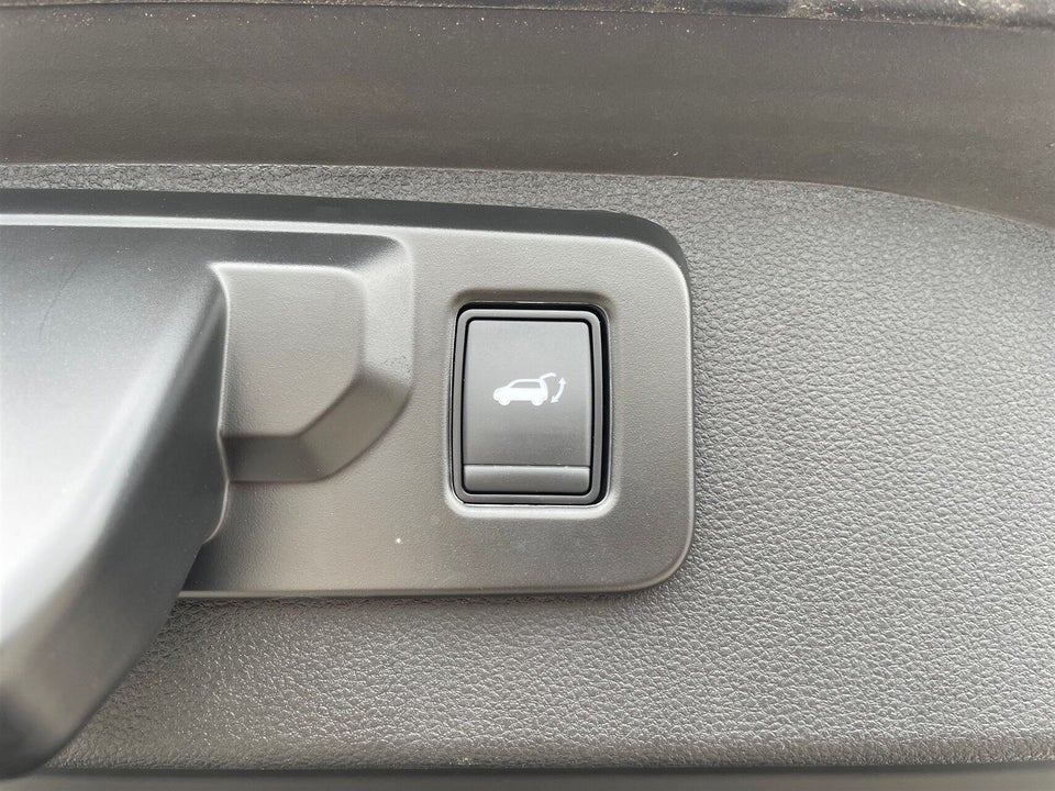 Renault Scenic E-Tech 87 Iconic 5d