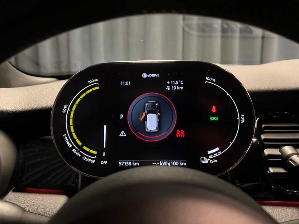 MINI Cooper SE Classic Trim 3d