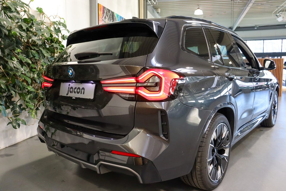 BMW iX3 Charged Plus M-Sport 5d