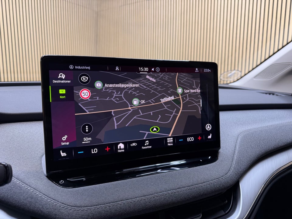 Skoda Enyaq 80 iV Plus Loft 5d