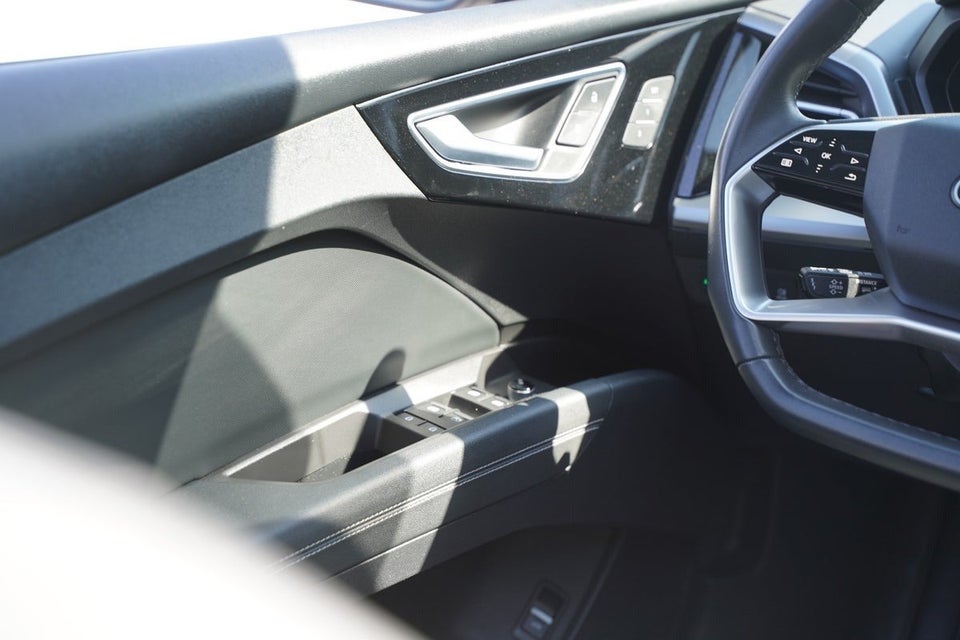 Audi Q4 e-tron 50 Attitude quattro 5d