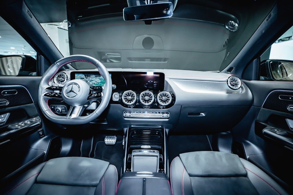 Mercedes EQA250+ AMG Premium 5d