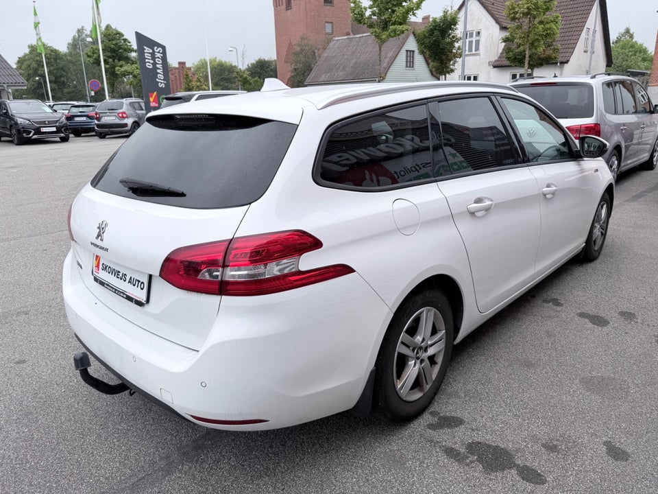 Peugeot 308 1,6 BlueHDi 120 Active SW 5d