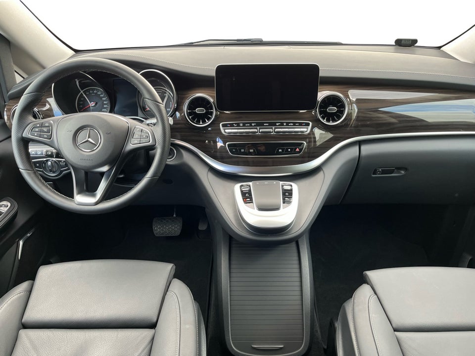 Mercedes EQV300 Avantgarde L