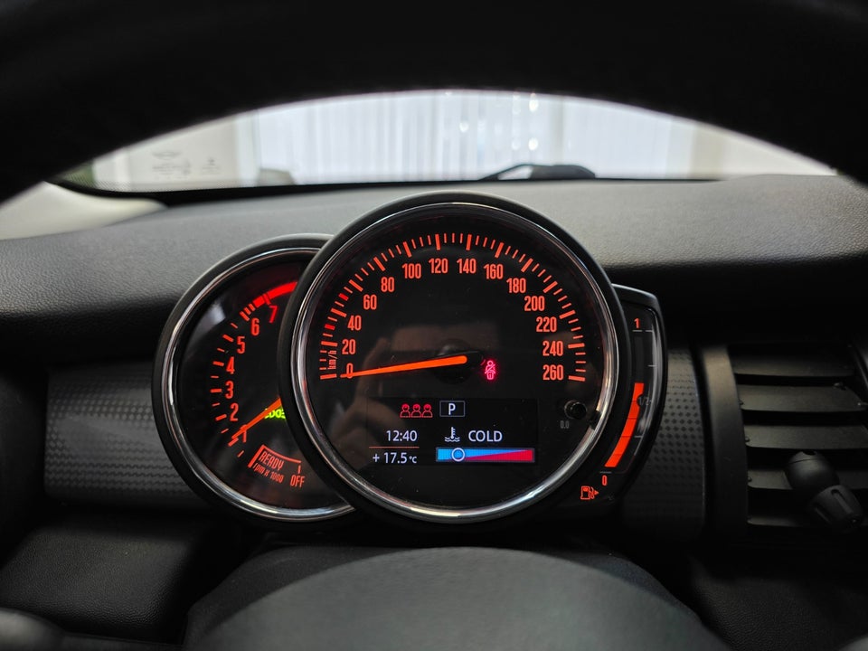 MINI Cooper 1,5 aut. 5d